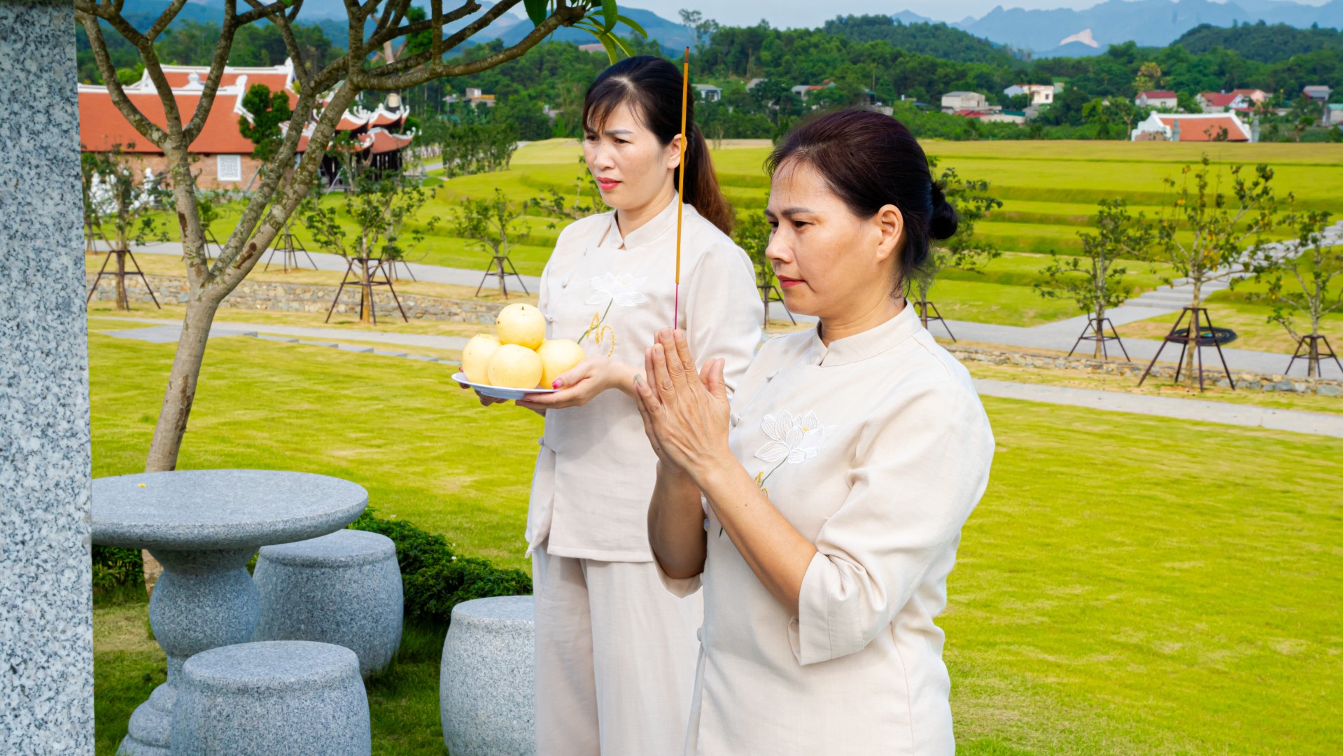 Ban Van hanh du an chuan bi do thap huong