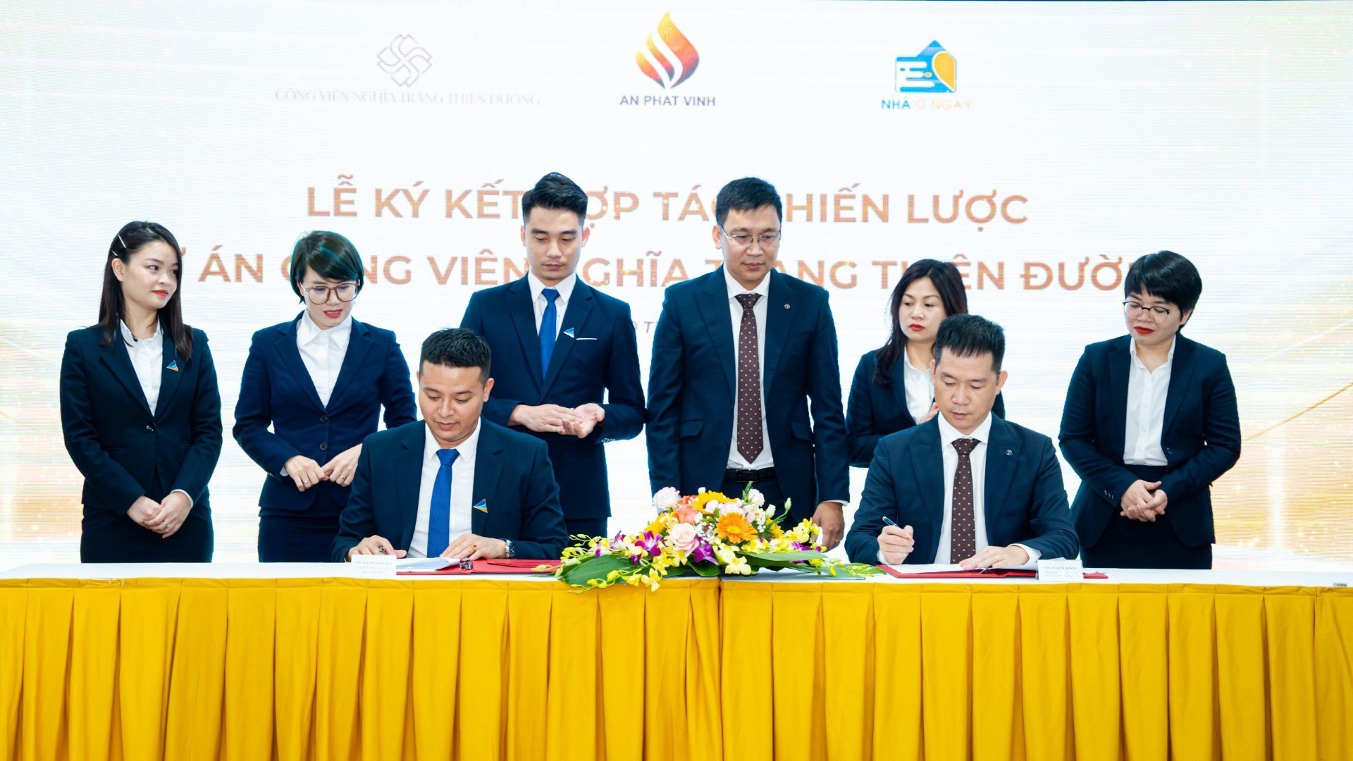 Công ty Cổ phần Đầu tư Xây dựng và Thương mại An Phát Vinh đã tiến hành lễ ký kết hợp tác cùng đối tác chiến lược Công ty Cổ phần Nhà ở ngay Reco